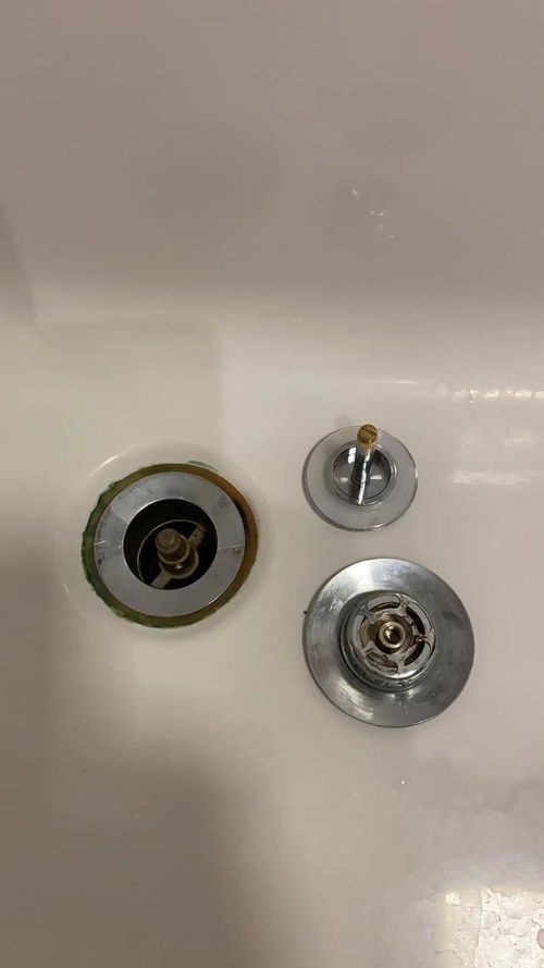 科勒小零件坏了 想换个怎么就那么糟心